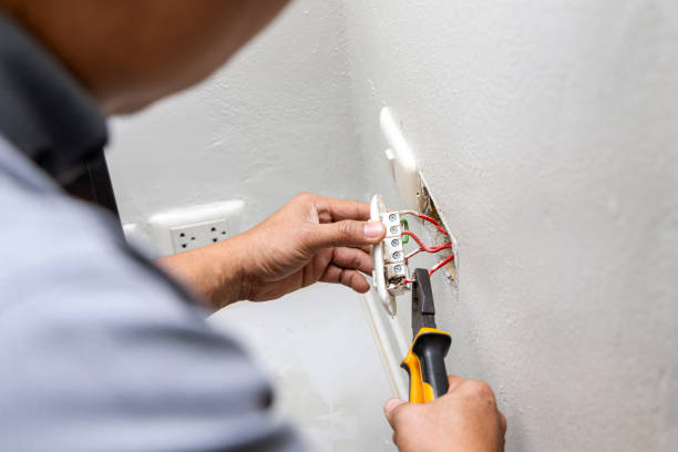 Best Emergency Electrician Near Me  in Ivanhoe, CA